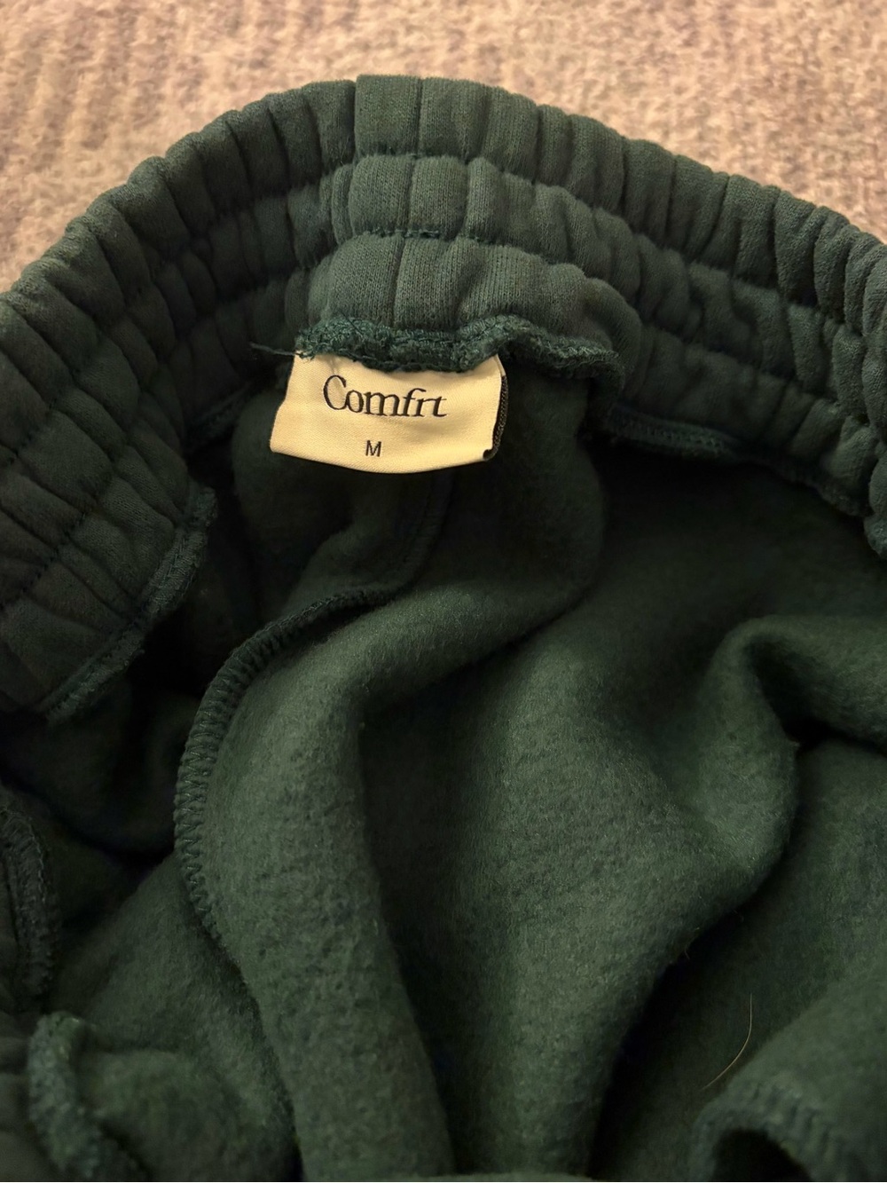 New Comfrt Cloud Sweatpants Unisex Sz M Limited Edition Pine - Picture 3 of 5